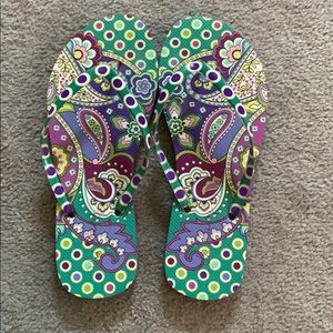 *NEVER WORN* Vera Bradley Flips Flops